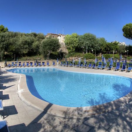Freedom Holiday Residence Massa Lubrense Bagian luar foto