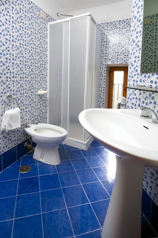 Freedom Holiday Residence Massa Lubrense Bagian luar foto