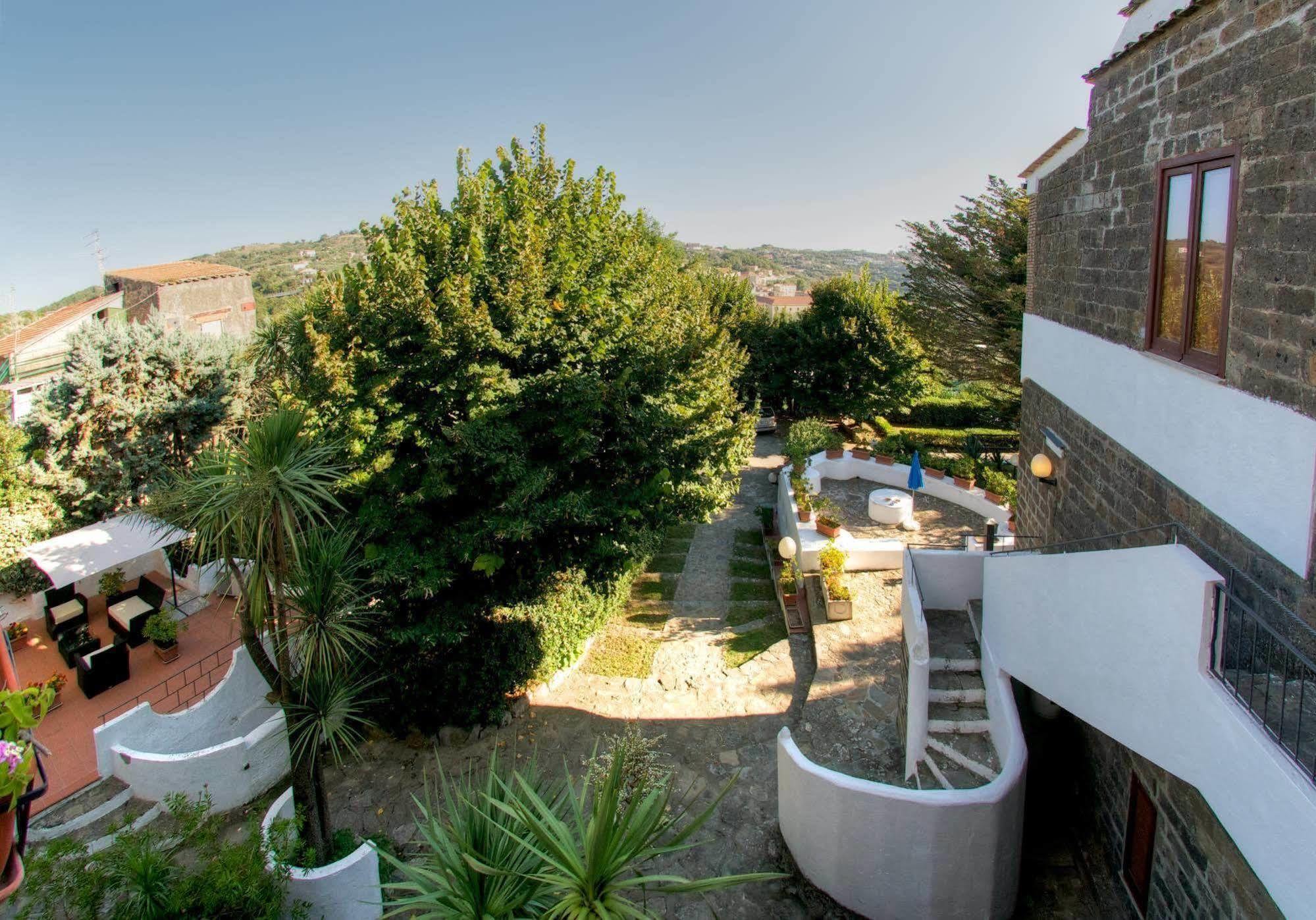 Freedom Holiday Residence Massa Lubrense Bagian luar foto
