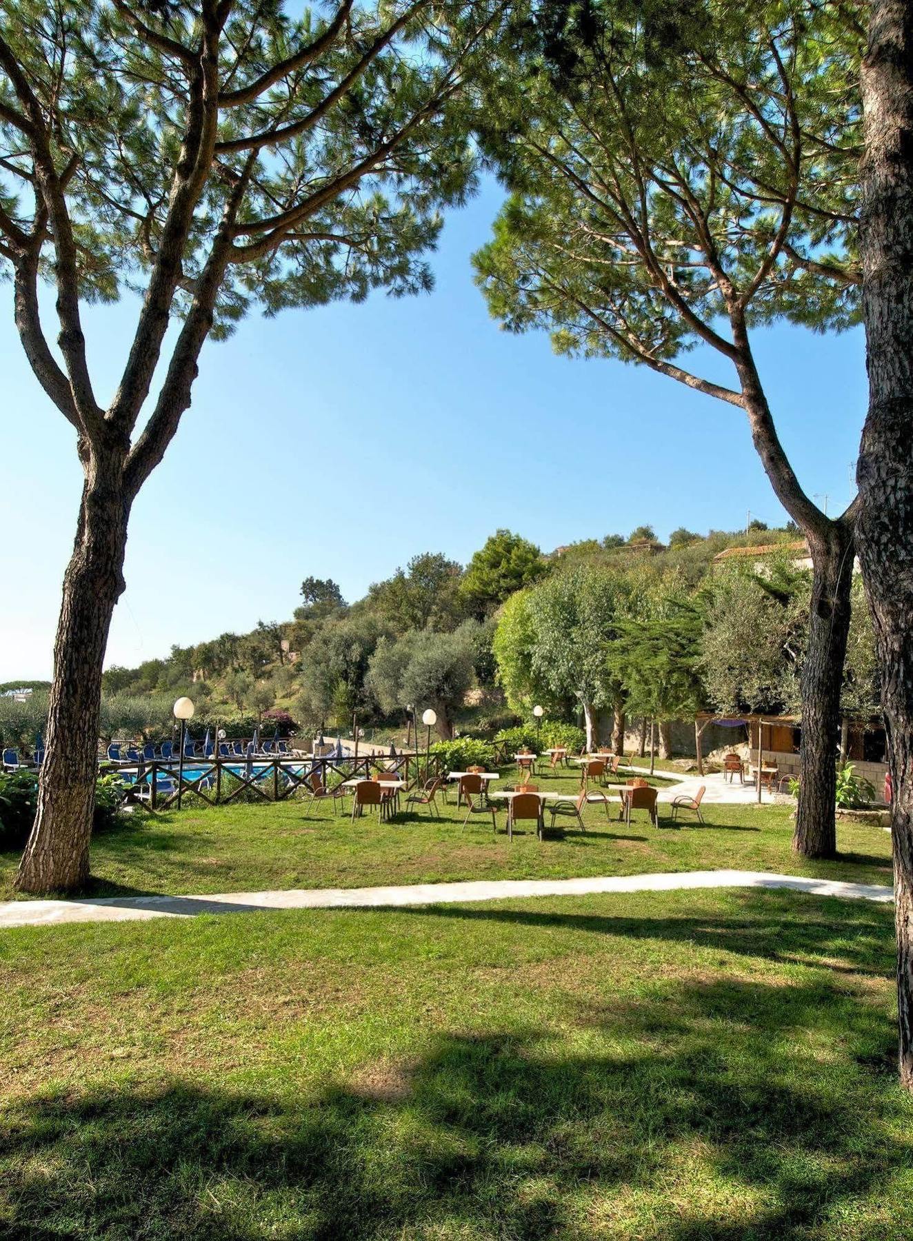 Freedom Holiday Residence Massa Lubrense Bagian luar foto