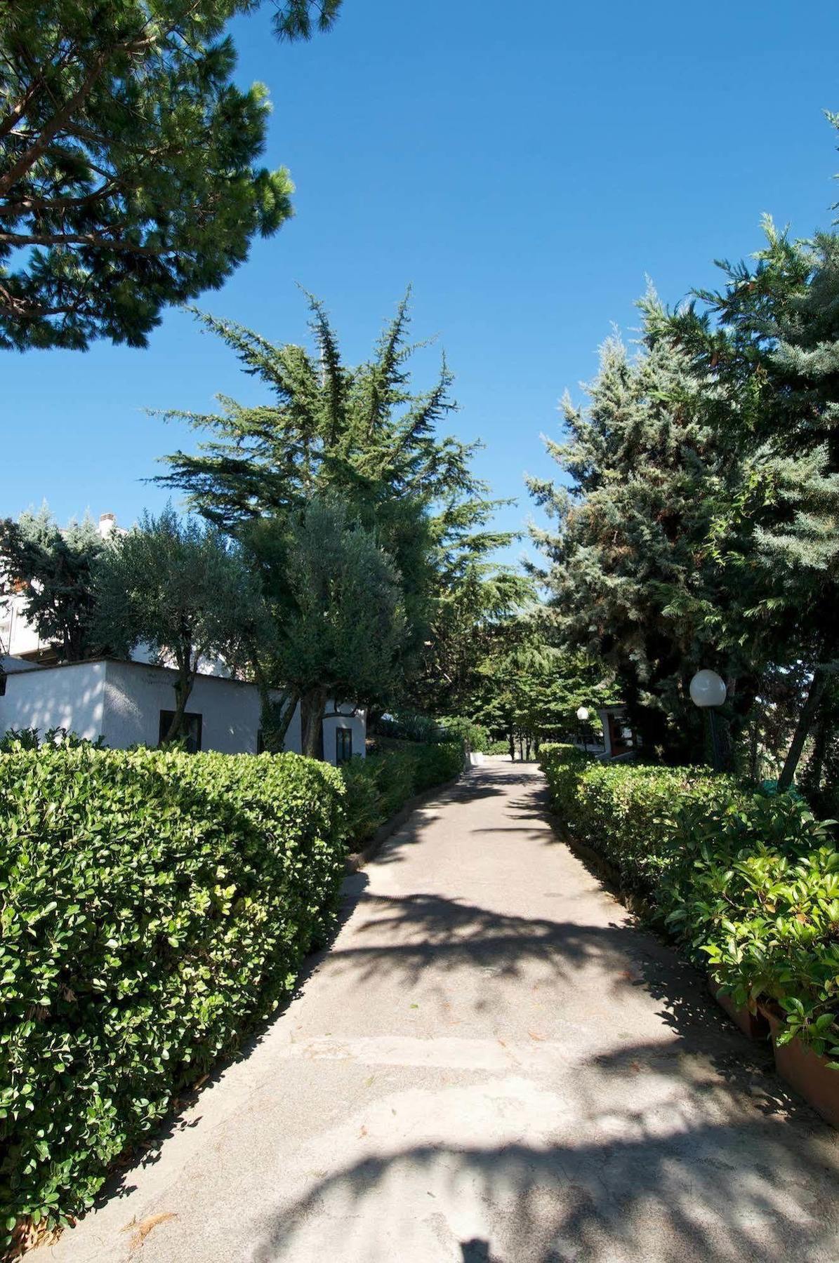 Freedom Holiday Residence Massa Lubrense Bagian luar foto