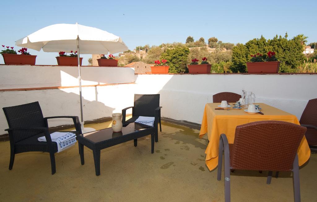 Freedom Holiday Residence Massa Lubrense Bagian luar foto